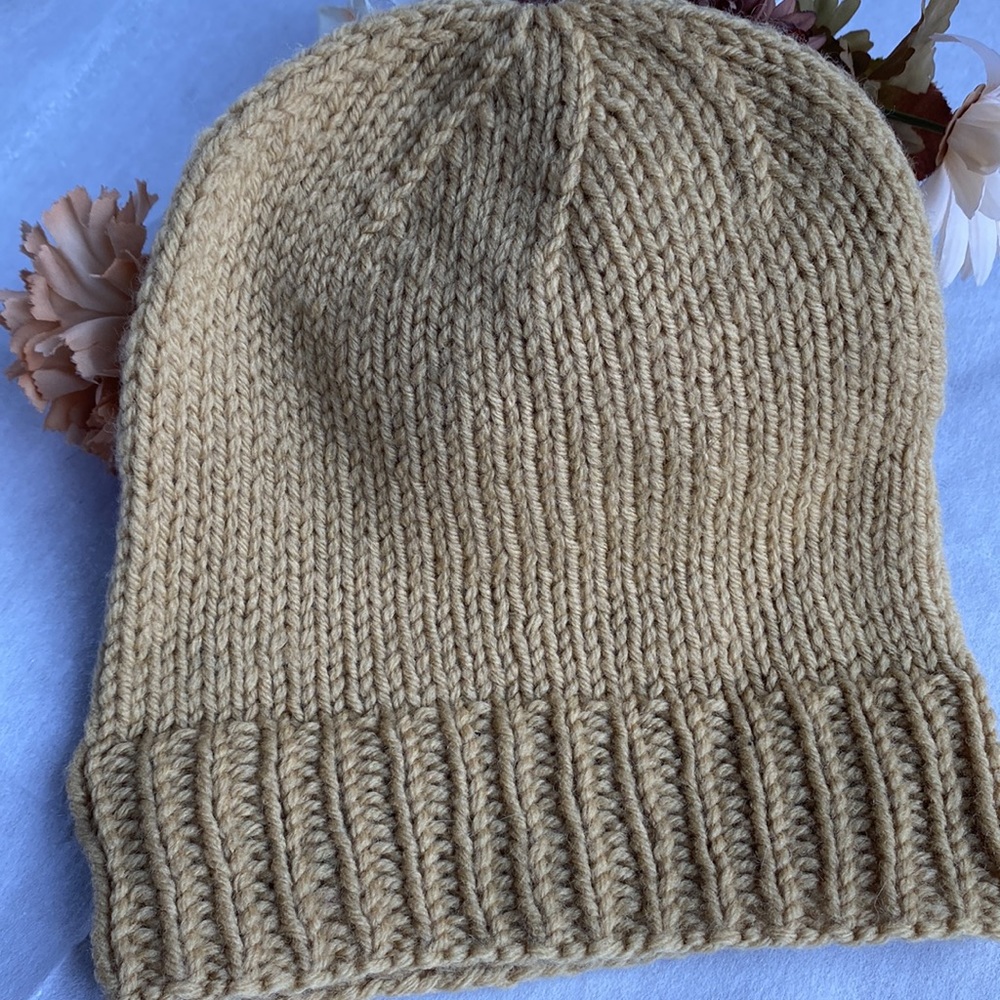 Handmade hat - Picture 2 of 2